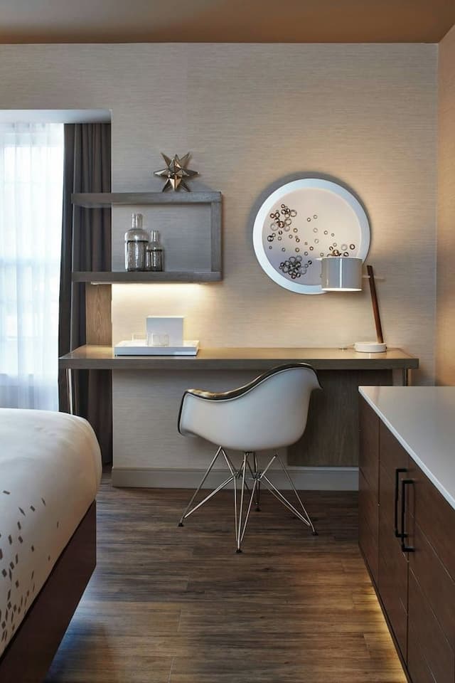 Room, 1 King Bed