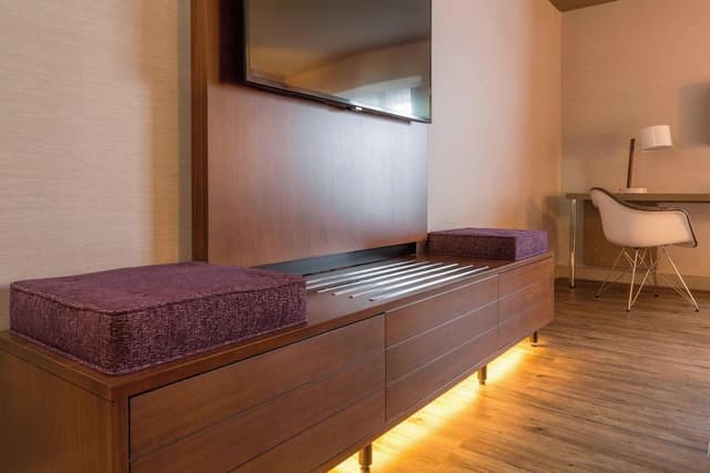 Room, 1 King Bed