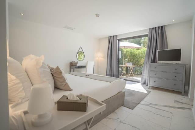 Double Room (Privilege)