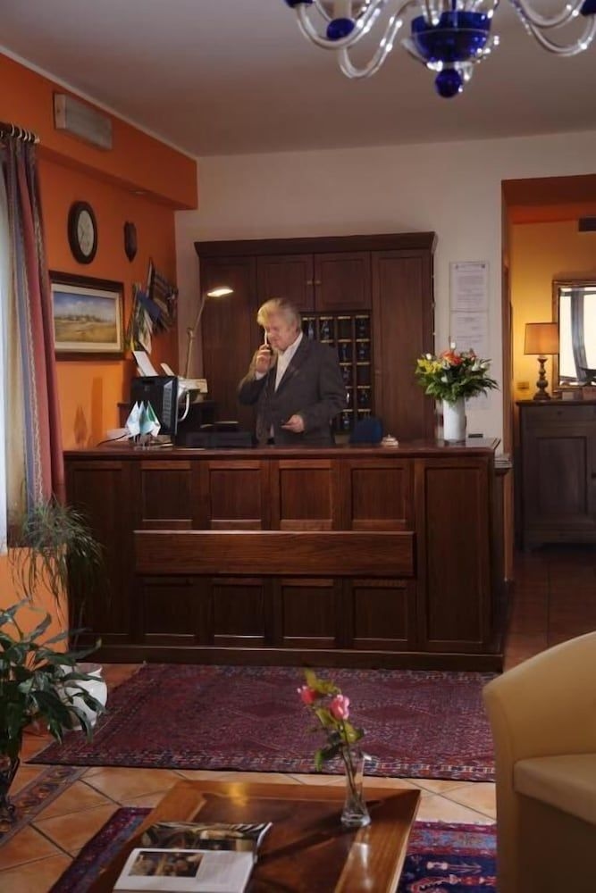 Hotel Naonis0