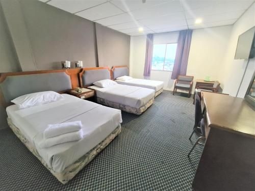 Anika Inn2
