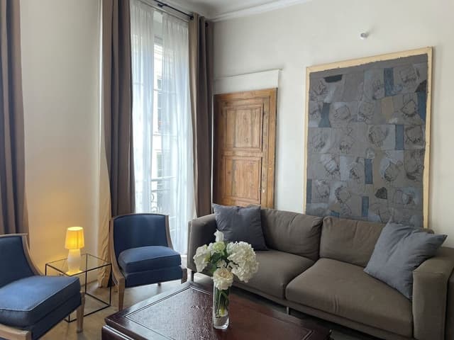 2 bedroom apartment (No air conditioning/no elevator/cleaning service at extra charge)
