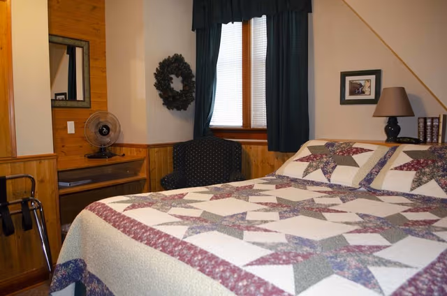 Suite, 1 King Bed