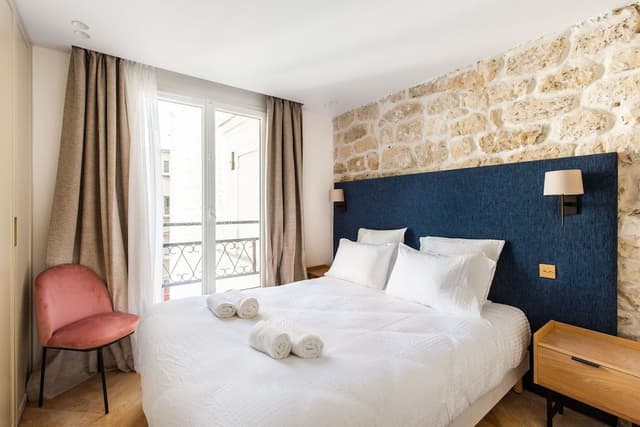 Deluxe Apartment, 1 Queen Bed with Sofa bed, Balcony, City View