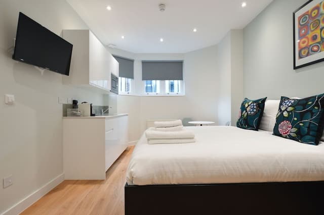 Lower Ground Floor Standard Studio