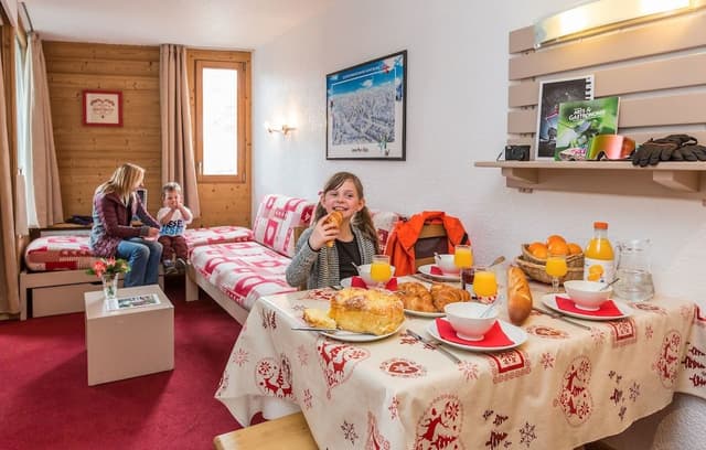 Apartment (5 People)