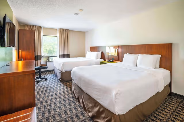 Standard Room, 2 Queen Beds, Non Smoking, Ground Floor