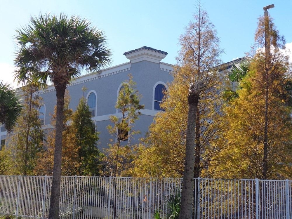Ruskin Inn Tampa-Sun City Center2