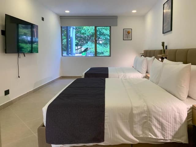 Triple Room