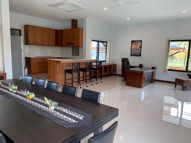 Villa Warin (TLR0) - No pets allowed