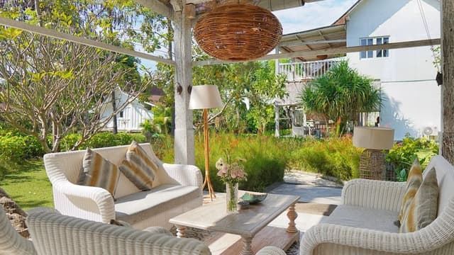 3 Bedrooms Villas