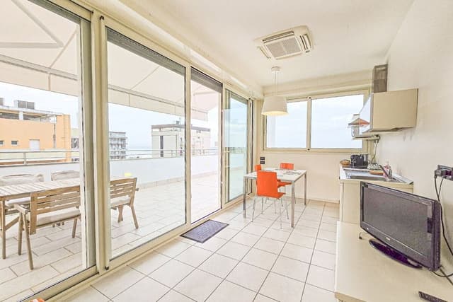 Exclusive Penthouse, Mobility Accessible, Sea View