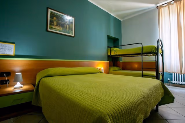 Triple Room