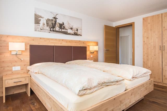 Apartment, 1 Bedroom, Kitchen, Mountain View