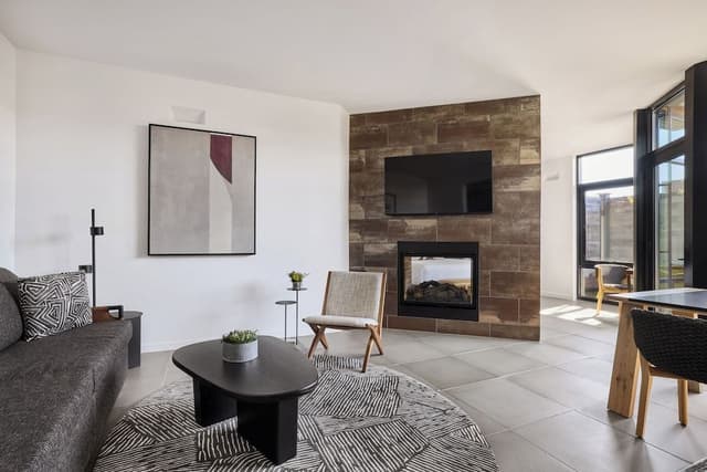 Suite, 1 Bedroom (Tufa)