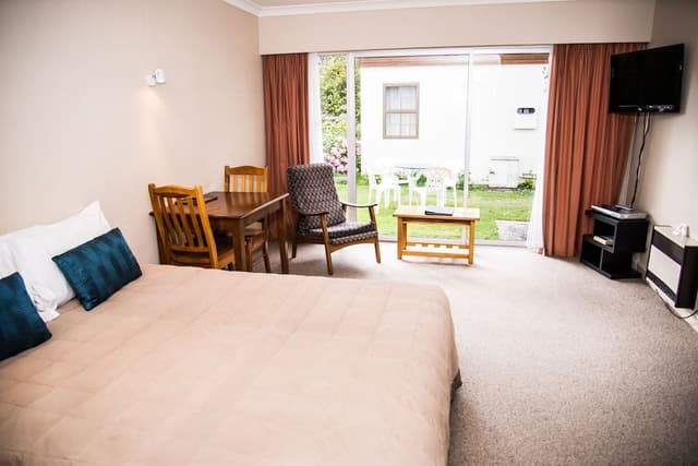 Family Suite, 1 Bedroom, Non Smoking, Kitchenette