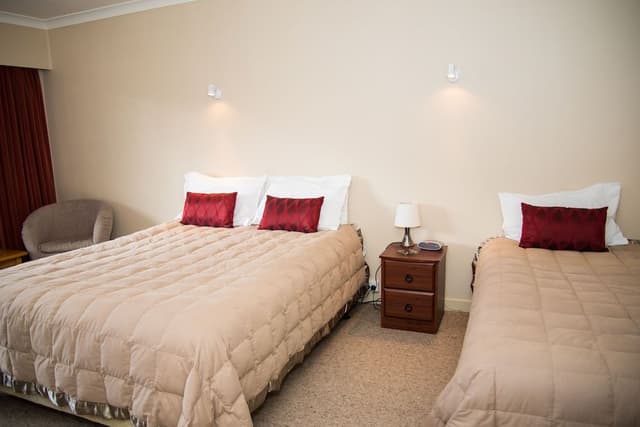 Standard Studio, Non Smoking, Kitchenette (Twin)