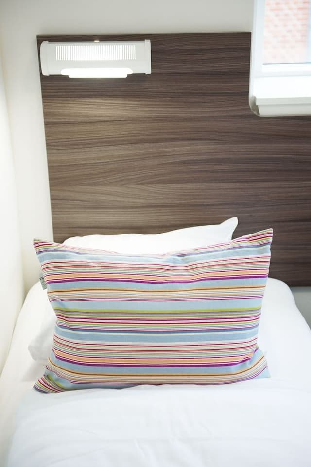 Twin Room, Balcony