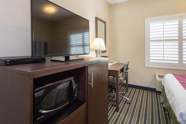 Room, 2 Queen Beds