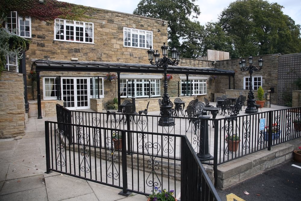 Kings Croft Hotel2