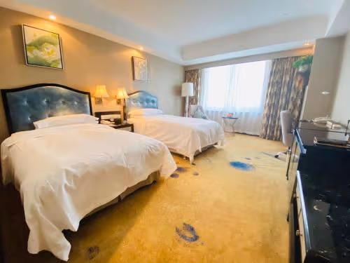 Deluxe Twin Bed