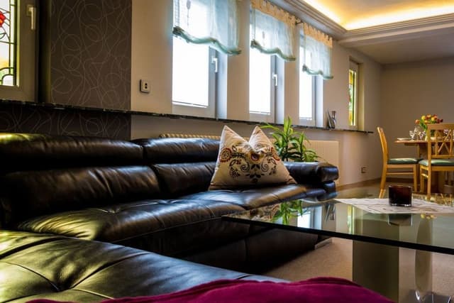 House, 2 Bedrooms (2 Etagen)