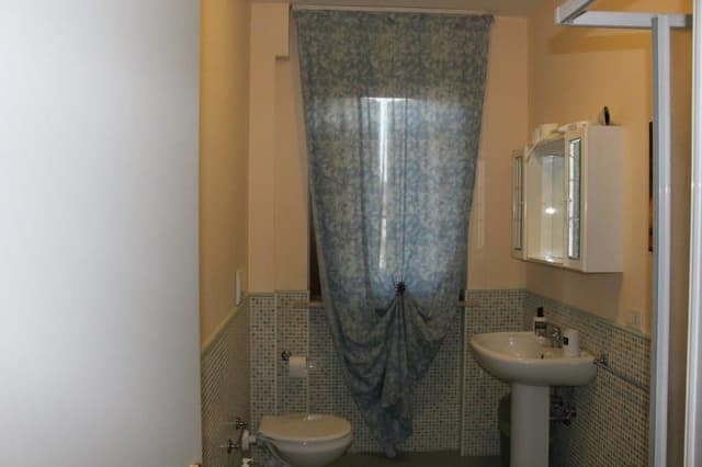 Triple Room (external private bathroom)