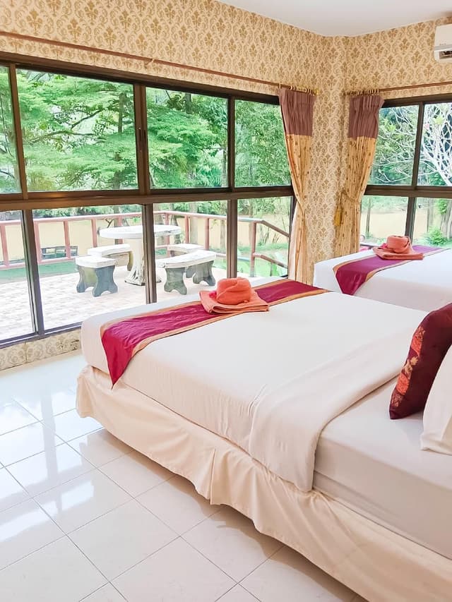 Quadruple Room with Terrace