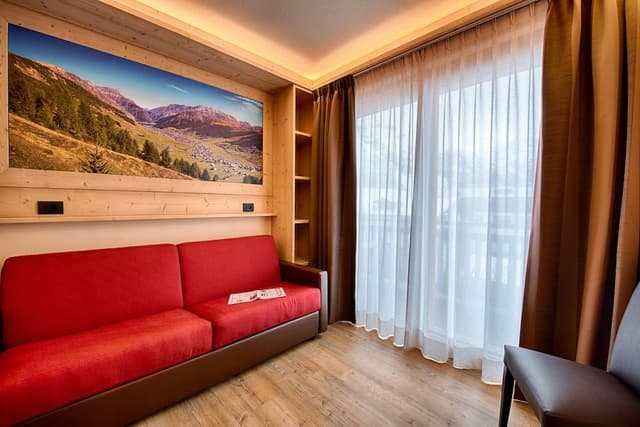 Superior Triple Room, Non Smoking, Mountain View
