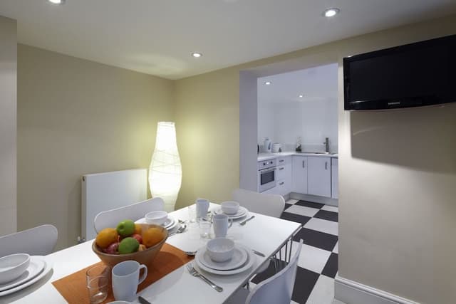 Garden Apartment Suite