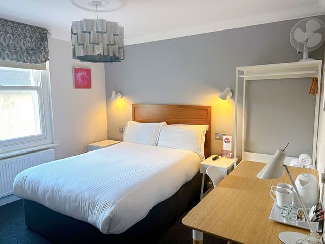 Classic Double Room