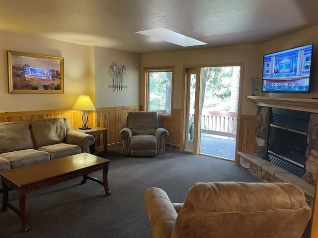 Deluxe Room, Multiple Beds, Lake View, Lakeside