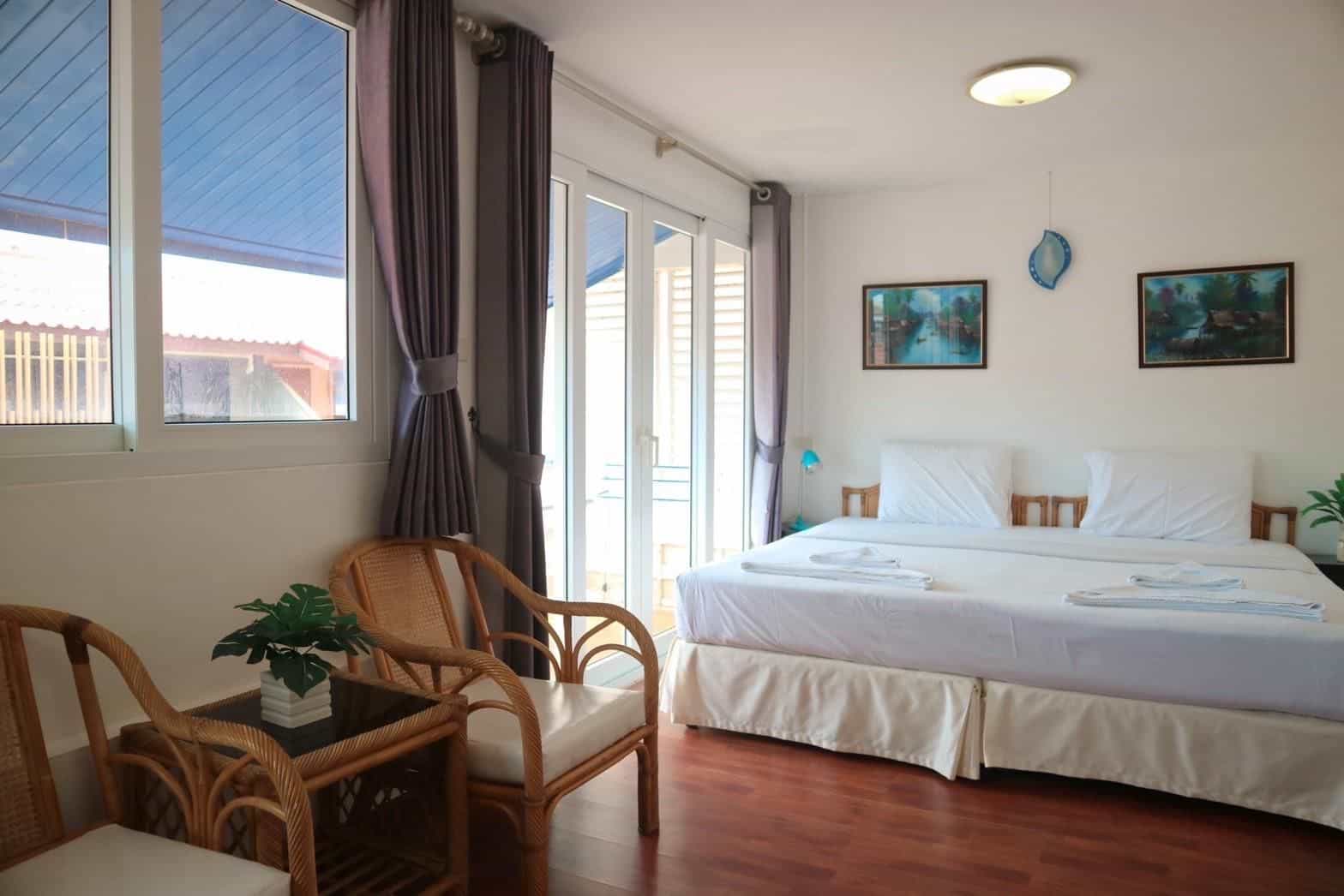 Sunshine Hotel Sunshine Hotel
