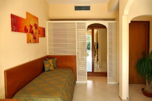Junior Suite with Mountain View