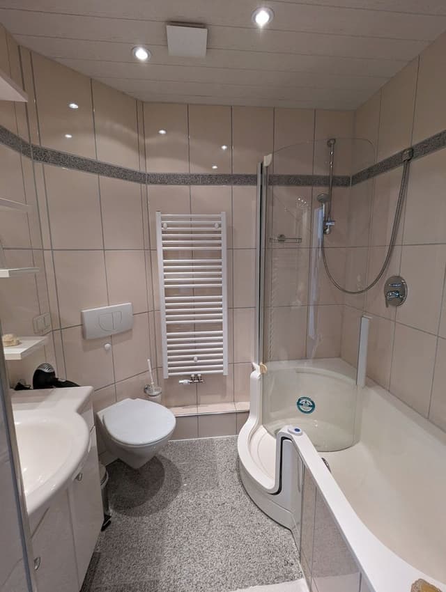 Basic Double Room