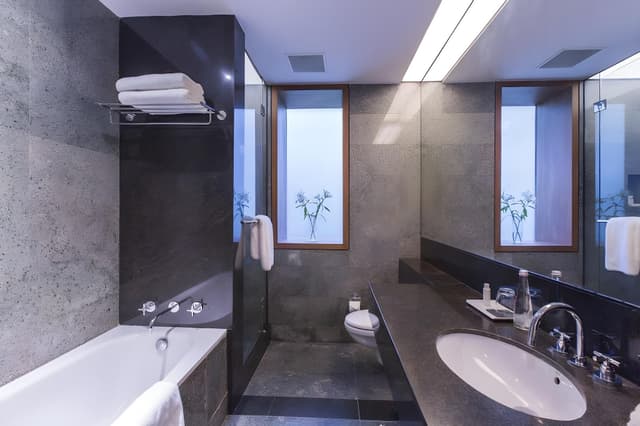 Signature Room