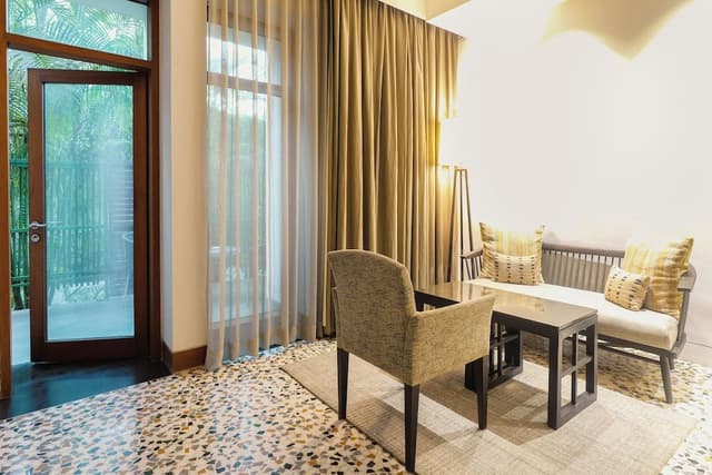 Signature Room