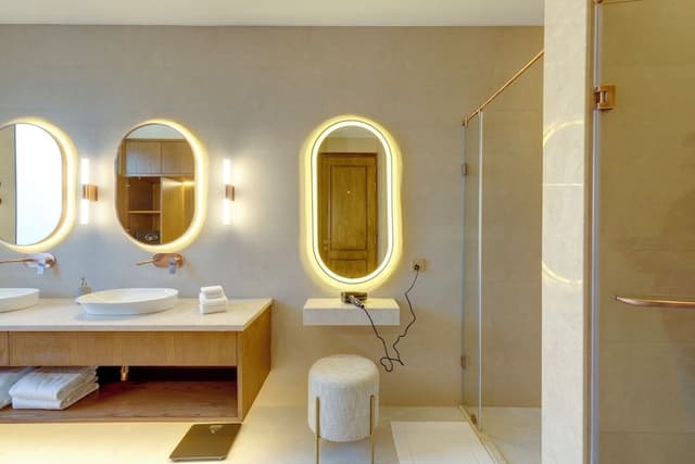 Signature Room