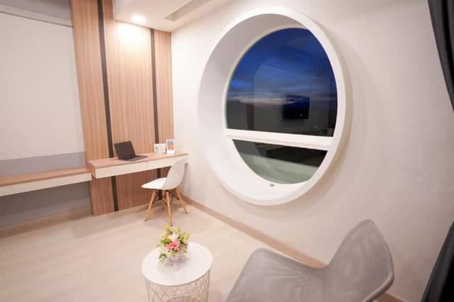 Premier family Room