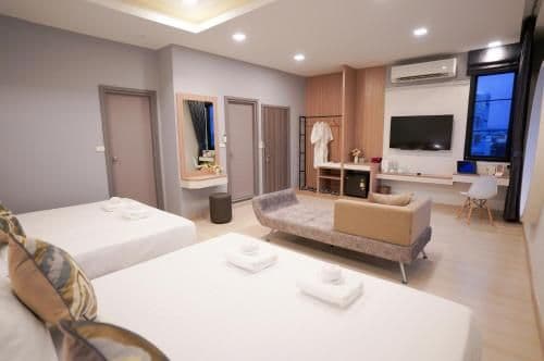 Premier family Room