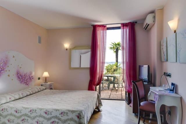 Double or Twin Room, Lake View