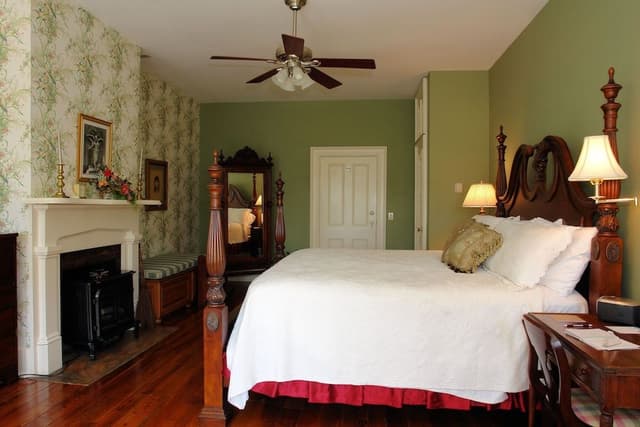 Luxury Room, 1 King Bed