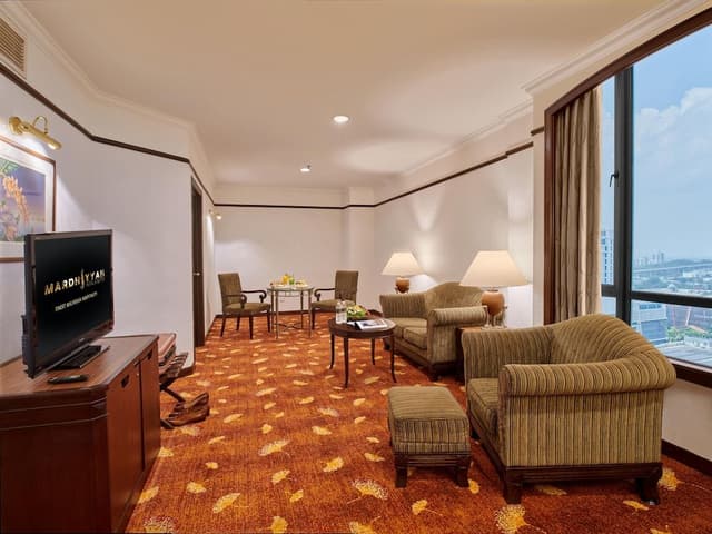 Deluxe Suite