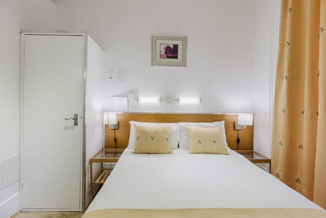 Premium Double Room, Private Bathroom