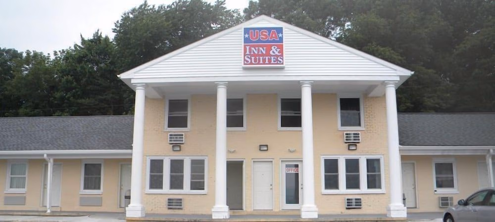 USA Inn and Suites0