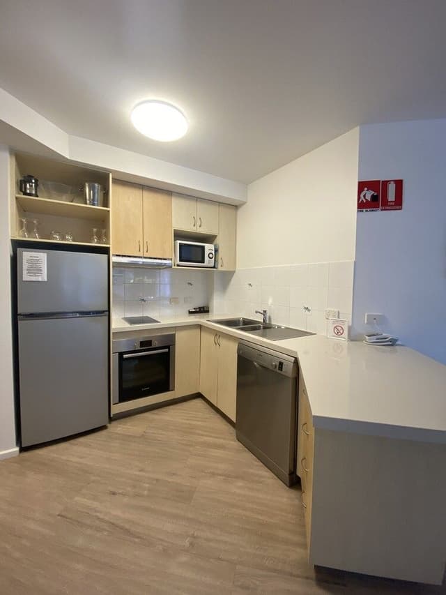 Apartment, 1 Bedroom, Poolside