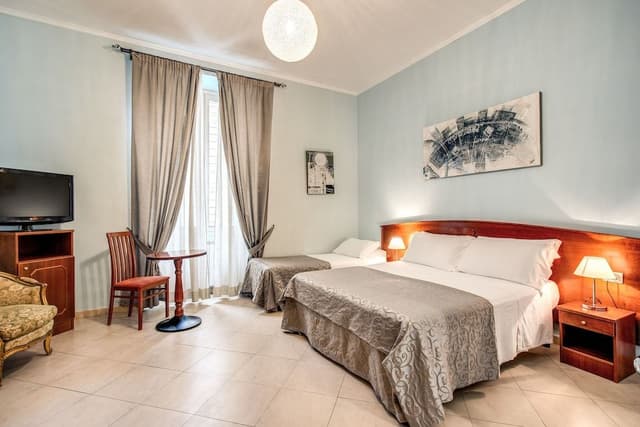 Triple Room