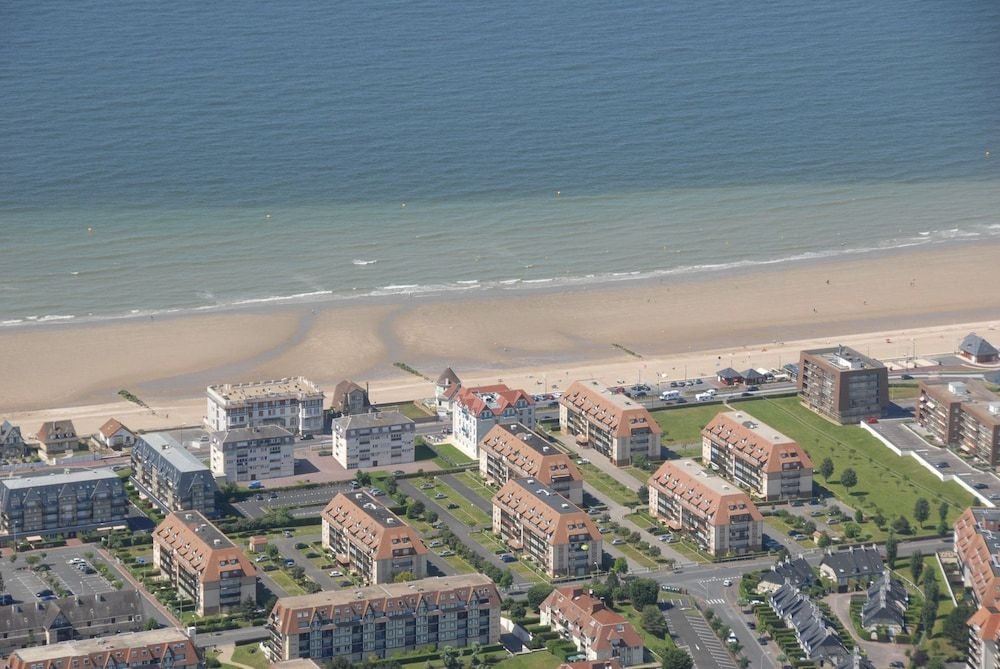 Les Residences Lagrange Classic0