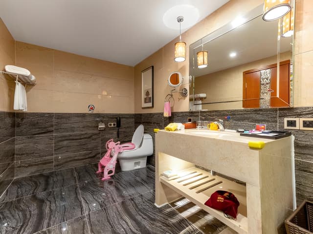 Parent-Child Room