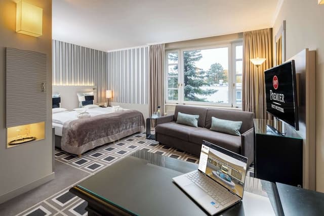 Deluxe Room, 1 Double Bed (Converts to 2 Twin Beds)